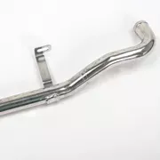 Spezielles Rohrbauteil mit Abzweigung und Halterung für industrielle Montage.